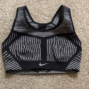 Nike Women's Black and Gray Striped Sports Bra